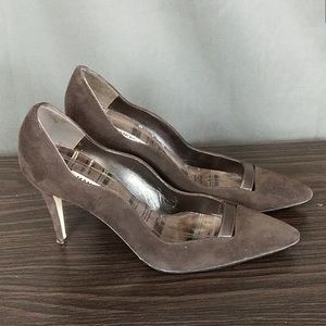 Manolo Blahnik suede heels 35.5